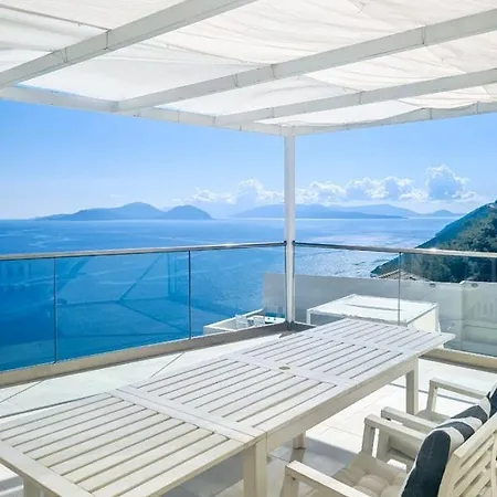 Koru Lefkada فاسيليكي